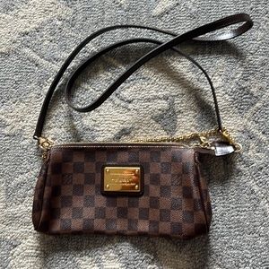 NEW Authentic Crossbody/Shoulder Louis Vuitton Damier Ebene Eva bag